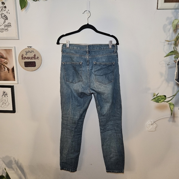 Everlane Y2K Style High-Waist Ripped Skinny Ankle Jeans - Picture 5 of 8
